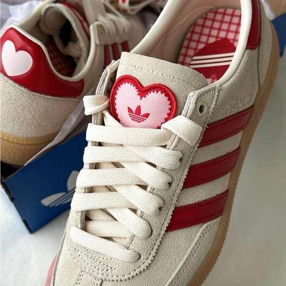 Adidas Spezial Valentine’s Day 2026 Limited Edition - Picture 2 of 7